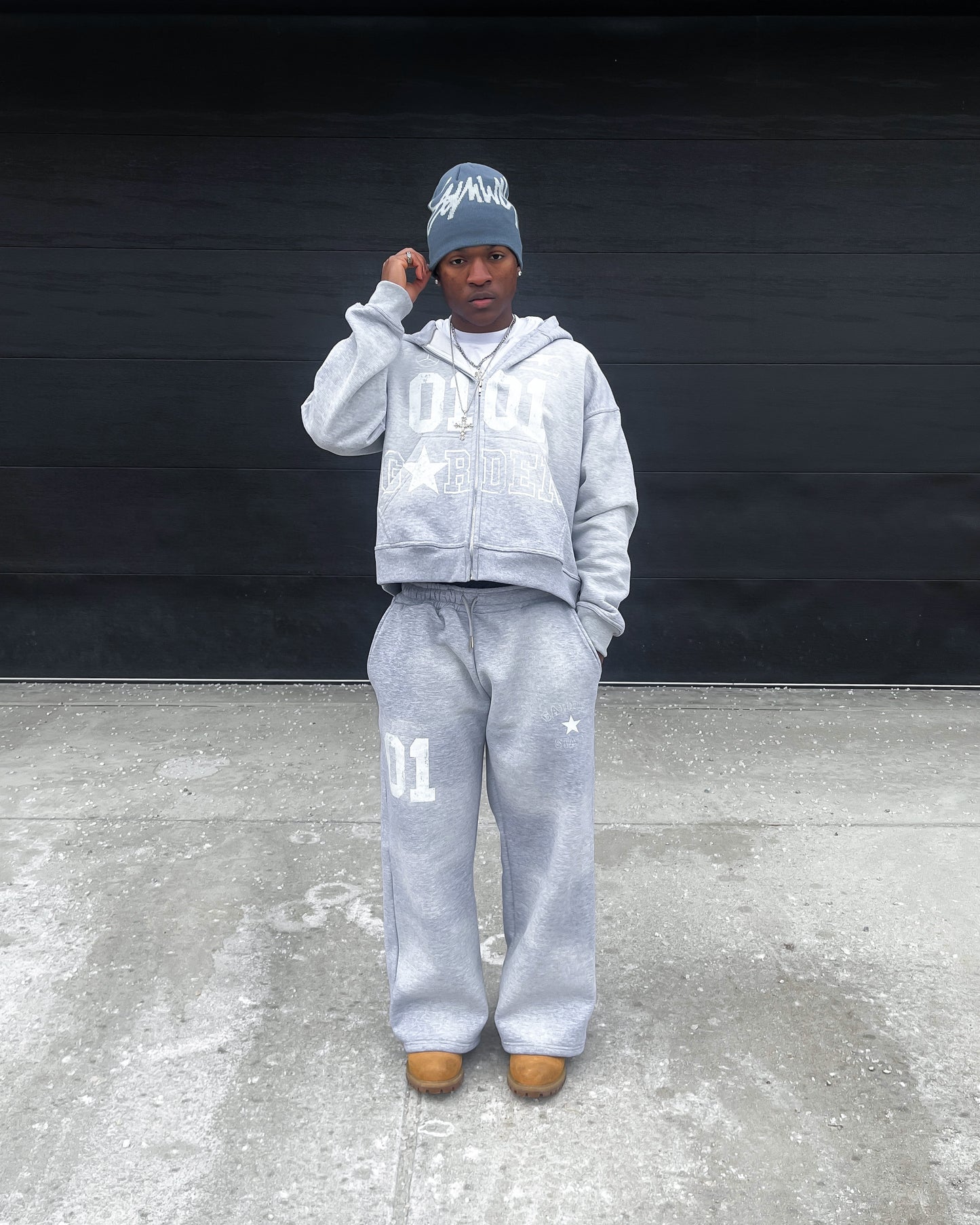 V2 COZY-GREY Zip Hoodie