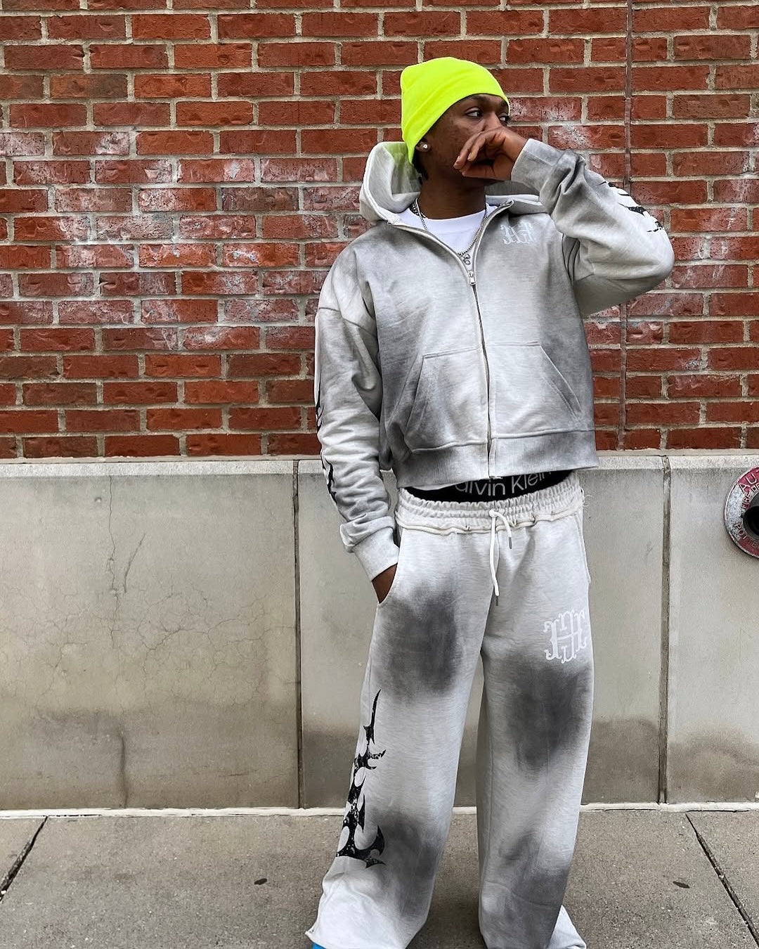 ‘ASH’ ZIP UP HOODIE